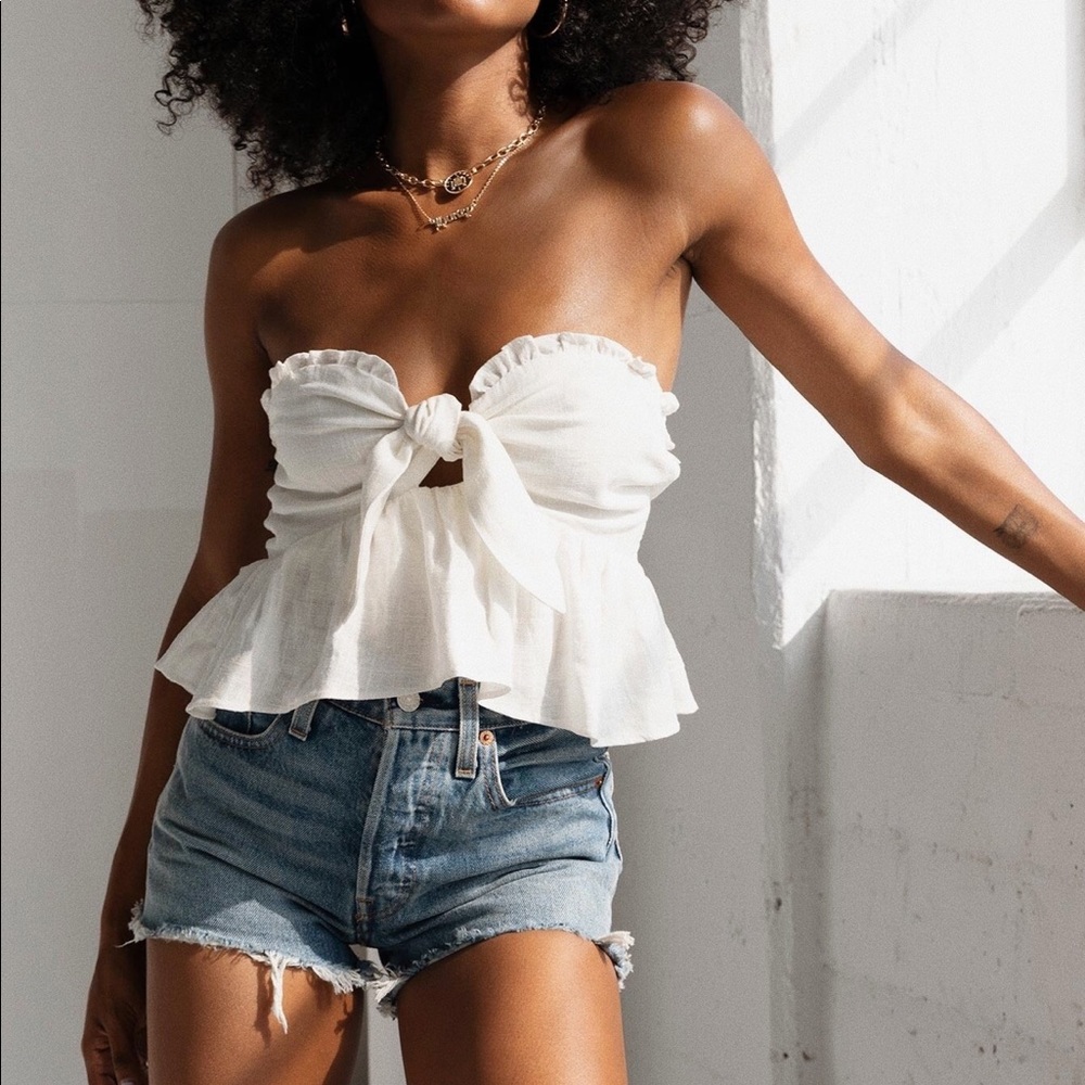 ***SOLD*** Princess Polly Bow Front Top